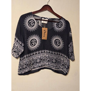 BOHO women's Rhea Black & White Om Symbol Crop Top M